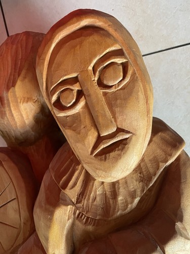 Holzfigur handgeschnitzt groß