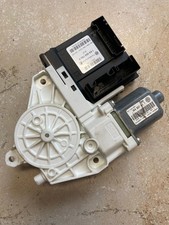 VW Golf 5 V Bj.07 orig. BOSCH Fensterhebermotor vorne rechts 1K4837402T