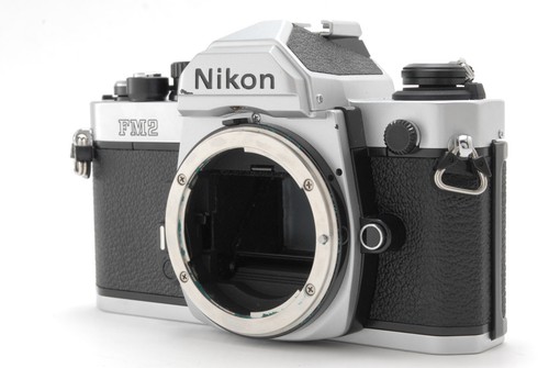 852xxxx neuwertig nikon - s/n,
