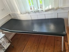 Untersuchungsliege Behandlungsliege Massageliege Praxisliege Tattooliege