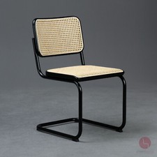Thonet S32 Freischwinger Schwarz Bauhaus Stuhl mit neuem Wiener Geflecht TOP