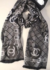 Neu Chanel Schal Kosmetik