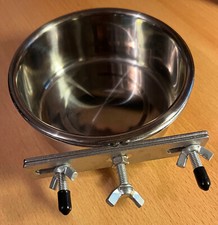 Hunde Edelstahlnapf mit Schraubbefestigung