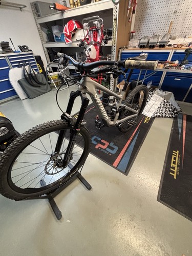 Specialized enduro comp 2022 - specialized,