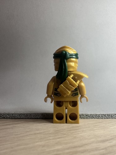 Lego ninjago golden lloyd - golden,