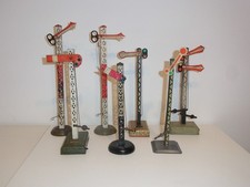 7 x Eisenbahn Signale (Bing, H.W. ohne Herstellerangabe), Konvolut, Spur 0 od. 1