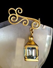 Brosche vergoldet Farbstein blau Laterne bezaubernd wertig alt besonders 4cm 12g