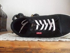 LEVI'S Tijuana 2.0 Damen Sneaker schwarz mit weißer Sohle Gr. 39