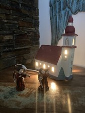 Weihnachtskirche • Kirche mit Licht (Elektrisch) und 2 Engeln