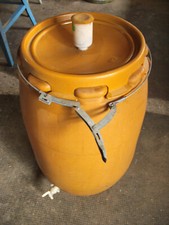 Mostfass  mit Hahn + Gärspund