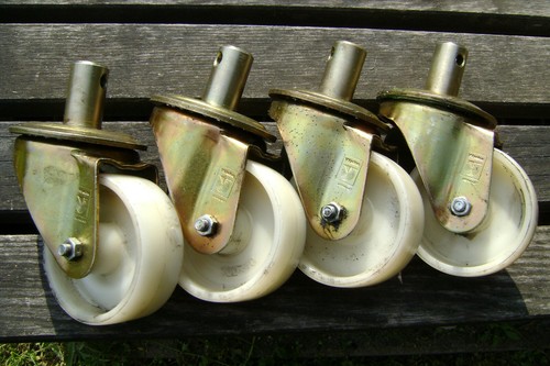 Stück wicke lenkrollen - 4,
