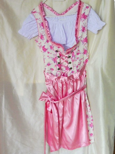 Sehr schönes dirndl - sehr,