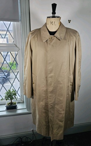 Vintage burberry trenchcoat - vintage,