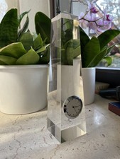 Tischuhr Pyramide Acrylglas / Plexiglas...TOP !!