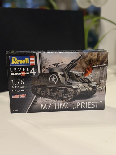 Revell 03216 hmc priest - 03216,