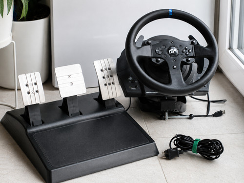 Thrustmaster t300 gt - thrustmaster, rs