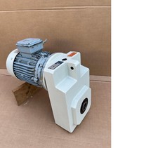 Stöber Getriebemotor, 350 Nm, 60 U/min, Elektromotor Antrieb, F302AB–0240–D100K4