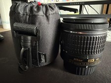 Nikon AF-S DX Nikkor 18–55mm f/3.5–5.6G VR Objektiv