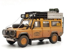 LAND ROVER Defender 110 - dirty Version  - Camel Trophy - Master 1:64