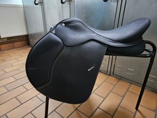 Wintec Springsattel JumpPro, gebraucht, guter Zustand