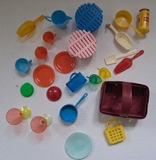  Konvolut PLASTIK GESCHIRR