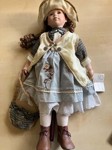Porzellan sammlerpuppe 66cm - porzellan,