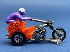 5948 HOT WHEELS RRRumblers ORANGE Choppin' Chariot 1:32 Motorrad TRIKE Chopper