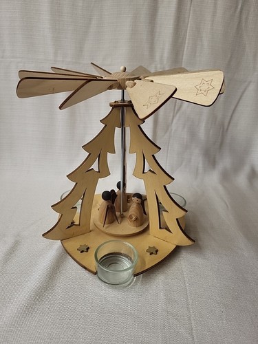 Pyramide weihnachtspyramide - pyramide,,