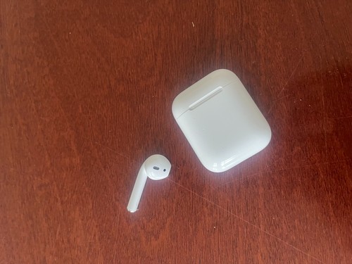 Airpods generation a1523 - 1.,