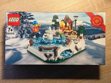 LEGO Seasonal: Ice Skating