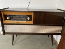Musiktruhe Musikschrank für Schallplatten und Röhrenradio