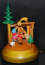 Spieluhr Steinbach mit Krippe