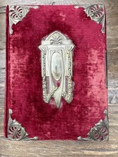 Fotoalbum Antik mit 60 Fotographien Karbinetfotos  um 1880-1900