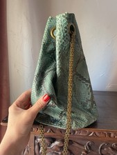 exklusive Beuteltasche aus