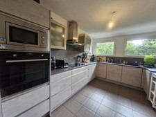 Hochwertige Küche incl. Elektrogeräten von BOSCH, SIEMENS UND ZANUSSI 5000€VB