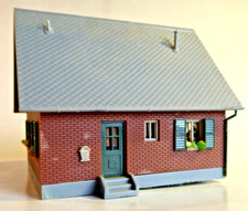 Kibri Vollmer Wohnhaus Einfamilienhaus Backsteinhaus schön verziert