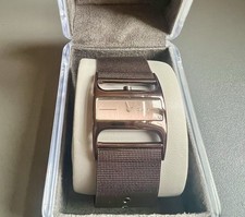 DKNY Donna Karan schöne Damen