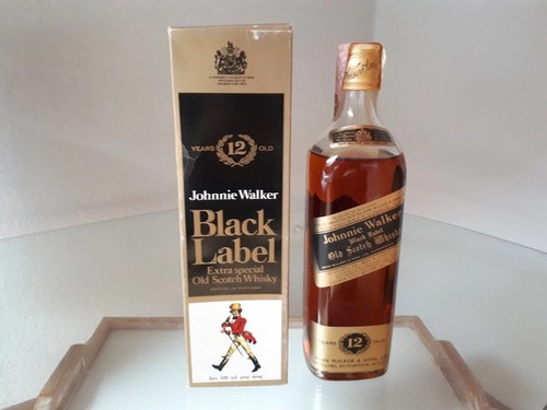 Johnnie walker liqueur - johnnie,