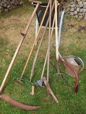 Alte Gartengeräte Mistgabel Heugabel Sense Gießkanne alt Zink 10 tlg.