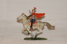 Elastolin angreifender Römer