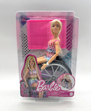 Mattel - Barbie Fashionistas Puppe im Rollstuhl mit blonden Haaren HJT13 194 Neu