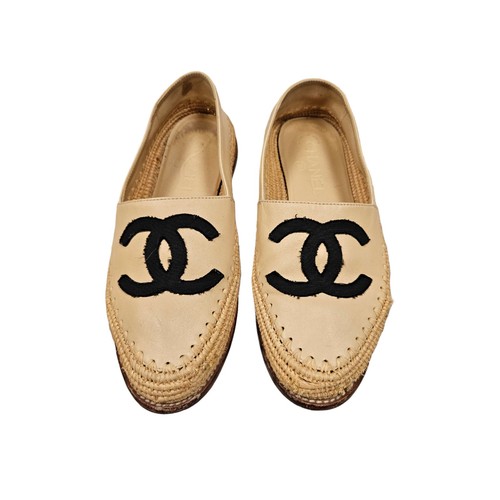 Chanel beige logo raffia - beige,