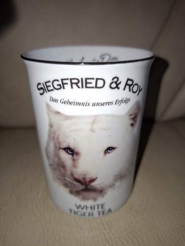 Siegfried roy white tiger - white,