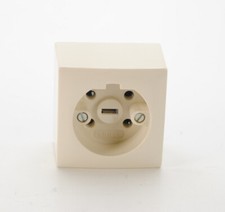 BERKER 5500 Perilex-Steckdose