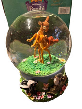 Bambi Schneekugel