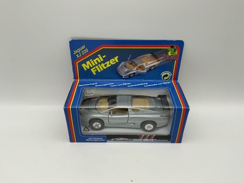 Modellauto jaguar 220 - |,