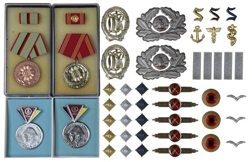 East german army insignia - east,