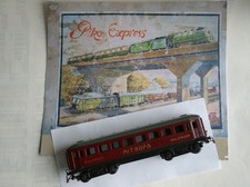 PIKO: Spur H0 roter Schlafwagen „Mitropa“, 4-achsig, Bakelit-Oberbau; 1950er J.