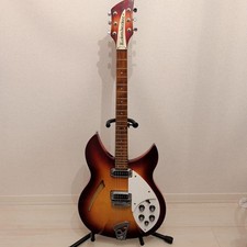 Rickenbacker 330 Fireglo