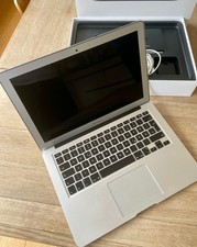 Mac Book Air 13 inch Y2015